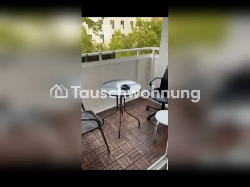 Tauschwohnung: Schöne helle 2 zimmer wohnung — photo 1